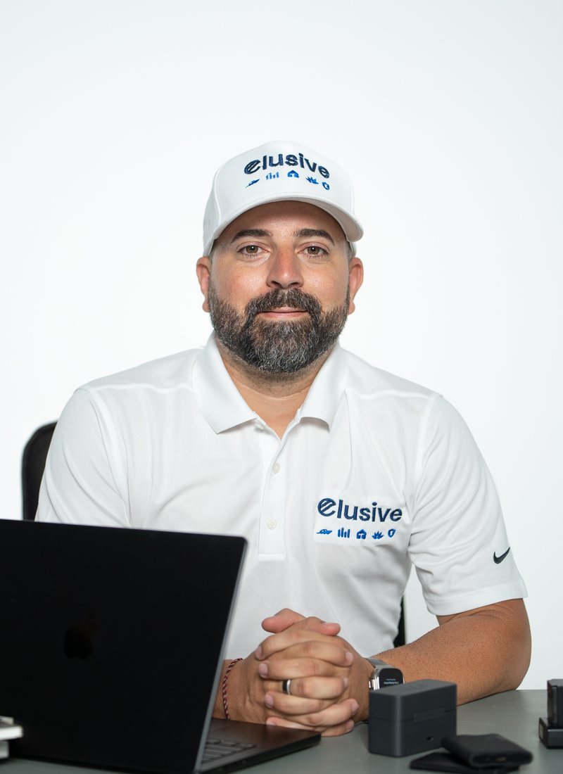 Marcel Reinosa working at the Elusive Remodel office